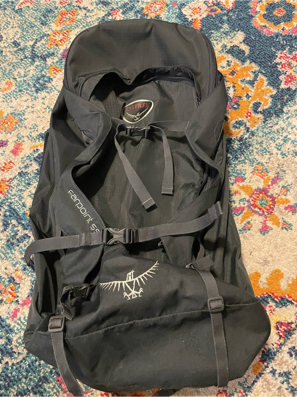 OSPREY Black Farpoint 55 Style Travel Backpack with Straps